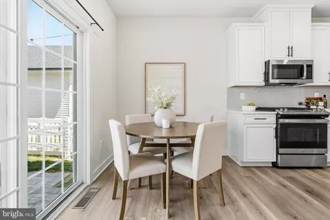 Dining - 205 Baughmans Ln, Frederick, MD 21702 photo 3 of 4