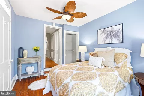Bedroom - 29 E 3rd St, Frederick, MD 21701 photo 5 of 7