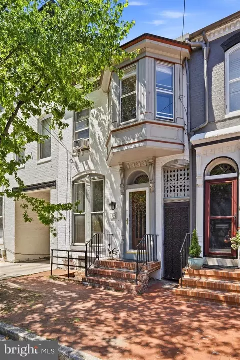 29 E 3rd St, Frederick, MD 21701