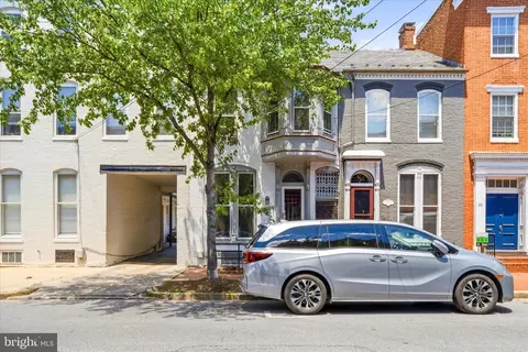 29 E 3rd St, Frederick, MD 21701