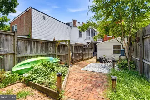 Exterior - 29 E 3rd St, Frederick, MD 21701 photo 7 of 9