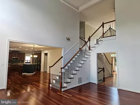 2148 Chestnut Ln, Frederick, MD 21702 photo 3