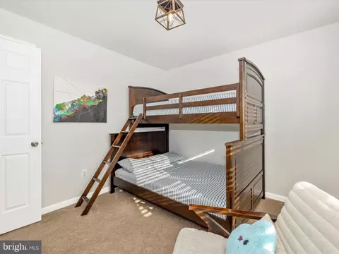 Bedroom - 2813 Hillfield Dr, Frederick, MD 21702 photo 7 of 9