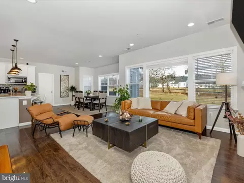 Living - 2813 Hillfield Dr, Frederick, MD 21702 photo 4 of 4