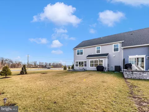 Exterior - 2813 Hillfield Dr, Frederick, MD 21702 photo 9 of 15