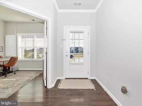 Entry Way - 2813 Hillfield Dr, Frederick, MD 21702 photo 1 of 6