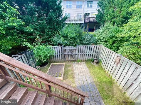 Exterior - 9424 Singleton Pl, Frederick, MD 21704 photo 2 of 8