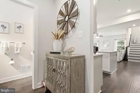 Entry Way - 1509 Trotter Pl, Frederick, MD 21702 photo 9 of 15