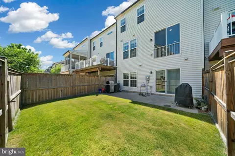 Exterior - 5641 Scott Ridge Pl, Frederick, MD 21704 photo 8 of 16