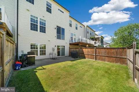 Exterior - 5641 Scott Ridge Pl, Frederick, MD 21704 photo 9 of 16