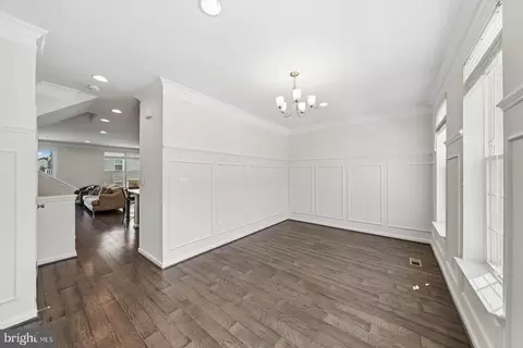 Entry Way - 5641 Scott Ridge Pl, Frederick, MD 21704 photo 2 of 8