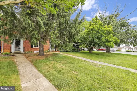 104 Catoctin Ave, Thurmont, MD 21788