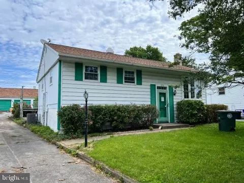 379 Pearl St, Frederick, MD 21701