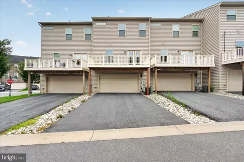 Exterior - 6316 Posey St, Frederick, MD 21703 photo 3 of 9