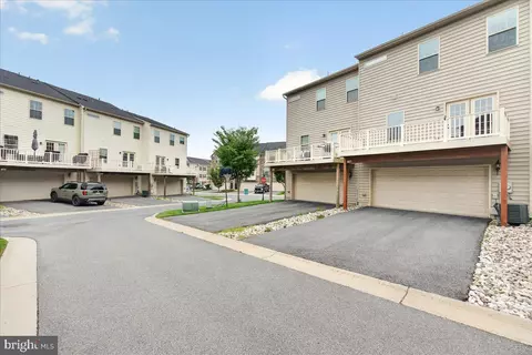 Exterior - 6316 Posey St, Frederick, MD 21703 photo 4 of 9