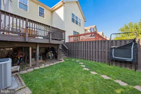 Exterior - 2002 Rosecrans Ct, Frederick, MD 21702 photo 6 of 6
