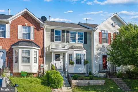 Exterior - 2002 Rosecrans Ct, Frederick, MD 21702 photo 4 of 6