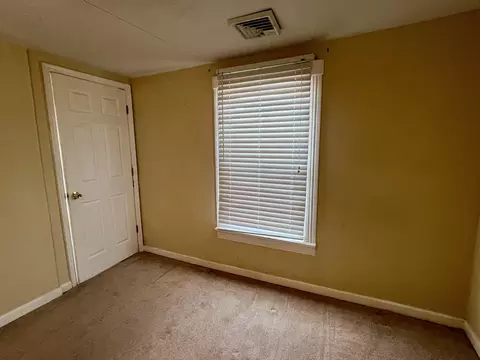 Bedroom - 9 E D St E, Brunswick, MD 21716 photo 3 of 4