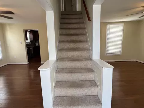 Entry Way - 9 E D St E, Brunswick, MD 21716 photo 1 of 2