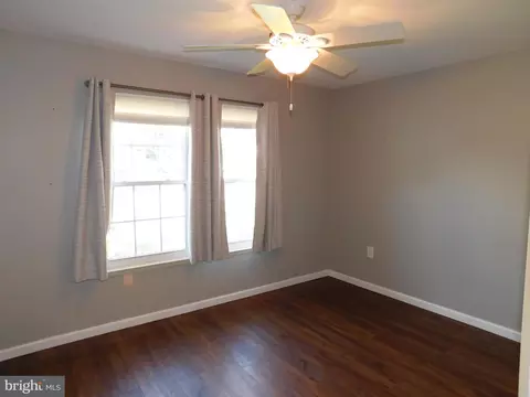 Bedroom - 6979 Arbor Dr, Frederick, MD 21703 photo 3 of 5