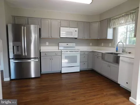 Kitchen - 6979 Arbor Dr, Frederick, MD 21703 photo 2 of 2
