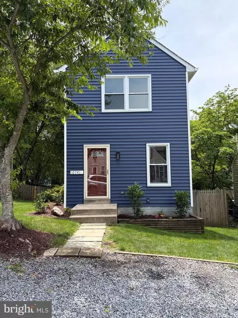 10741 Lake Edge Ct, New Market, MD 21774