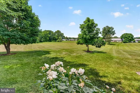 Exterior - 7047 Catalpa Rd, Frederick, MD 21703 photo 11 of 31