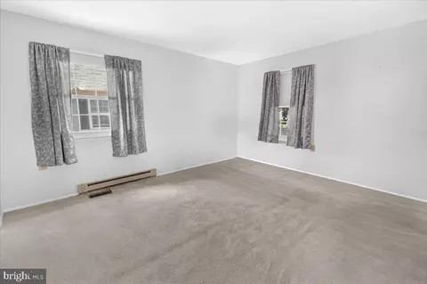 Bedroom - 7047 Catalpa Rd, Frederick, MD 21703 photo 2 of 4