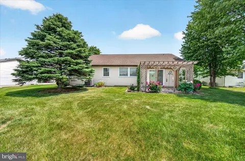 Exterior - 7047 Catalpa Rd, Frederick, MD 21703 photo 18 of 31