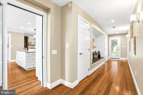 Entry Way - 7331 Holter Rd, Middletown, MD 21769 photo 3 of 9