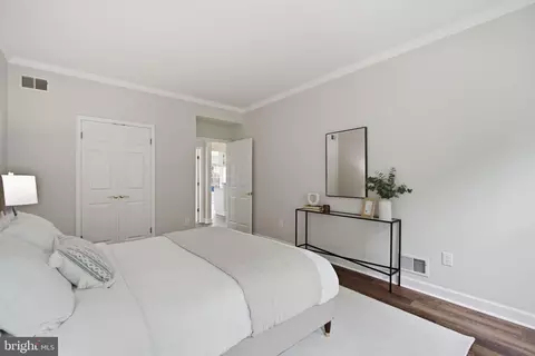 Bedroom - 905 Mclendon Dr, Frederick, MD 21702 photo 3 of 6