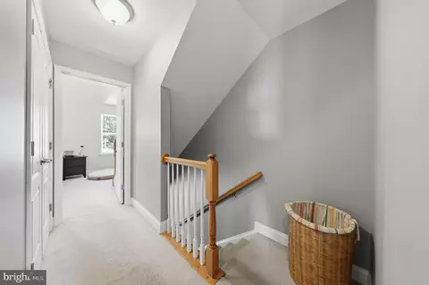 Entry Way - 514 Bentz St N, Frederick, MD 21701 photo 6 of 8