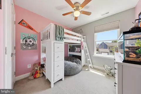 Bedroom - 514 Bentz St N, Frederick, MD 21701 photo 4 of 7