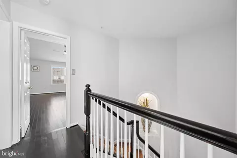 Entry Way - 3008 Sanctuary Ln, Frederick, MD 21701 photo 11 of 16
