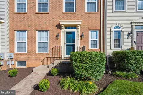 Exterior - 3008 Sanctuary Ln, Frederick, MD 21701 photo 13 of 24