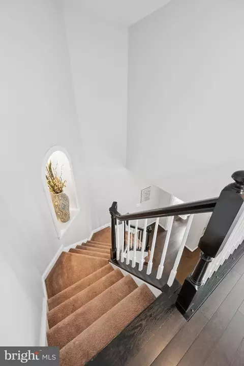 Entry Way - 3008 Sanctuary Ln, Frederick, MD 21701 photo 9 of 16