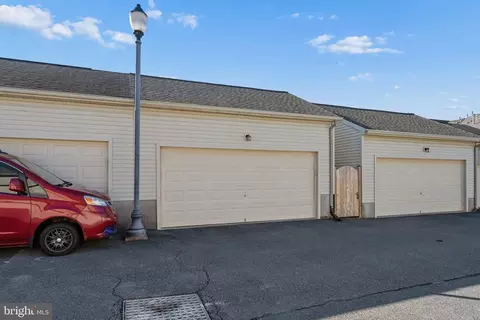 Exterior - 3008 Sanctuary Ln, Frederick, MD 21701 photo 10 of 24