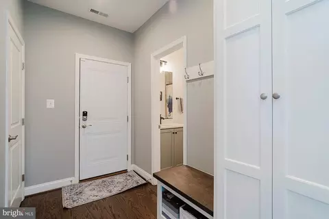 Entry Way - 834 Lindley Rd, Frederick, MD 21701 photo 5 of 19