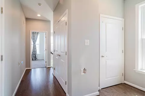 Entry Way - 834 Lindley Rd, Frederick, MD 21701 photo 16 of 19