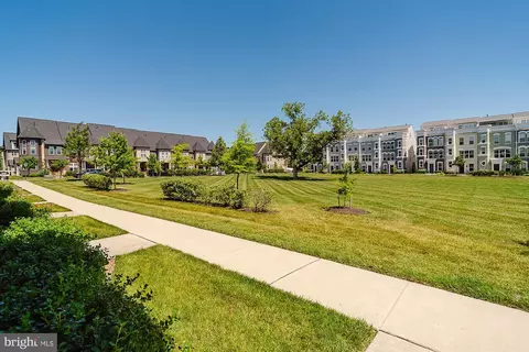Exterior - 834 Lindley Rd, Frederick, MD 21701 photo 5 of 10