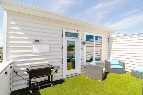 Exterior - 834 Lindley Rd, Frederick, MD 21701 photo 9 of 10