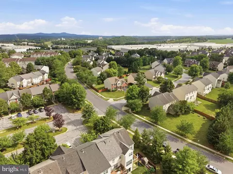View/Area - 4861 Mclauren Ct, Frederick, MD 21703 photo 5 of 8