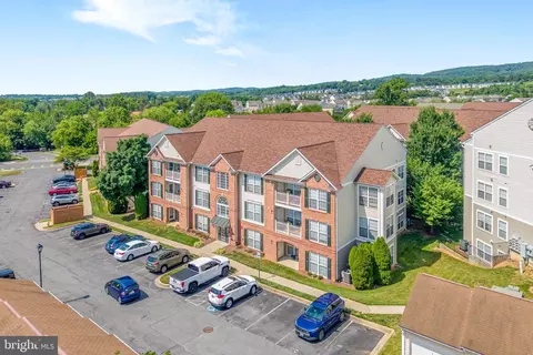2503 Coleridge Dr #1B, Frederick, MD 21702