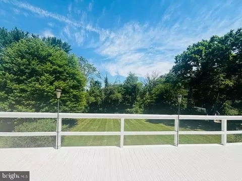 Exterior - 6942 Linganore Rd, Frederick, MD 21701 photo 5 of 11