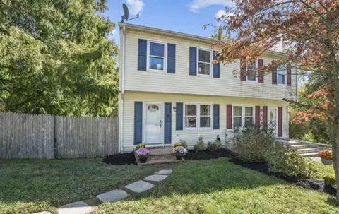 42 Wenner Dr, Brunswick, MD 21716