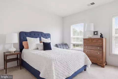 Bedroom - 9510 Ethan Ridge Dr, Frederick, MD 21704 photo 7 of 8