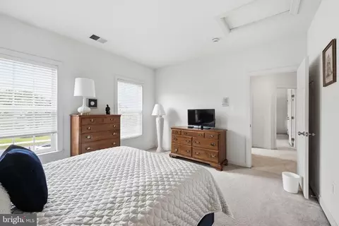 Bedroom - 9510 Ethan Ridge Dr, Frederick, MD 21704 photo 8 of 8