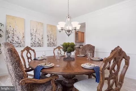 Dining - 9510 Ethan Ridge Dr, Frederick, MD 21704 photo 2 of 3