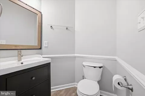 Entry Way - 6366 Lambert Ct, Frederick, MD 21703 photo 7 of 10