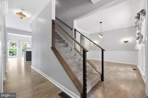 Entry Way - 6366 Lambert Ct, Frederick, MD 21703 photo 8 of 10
